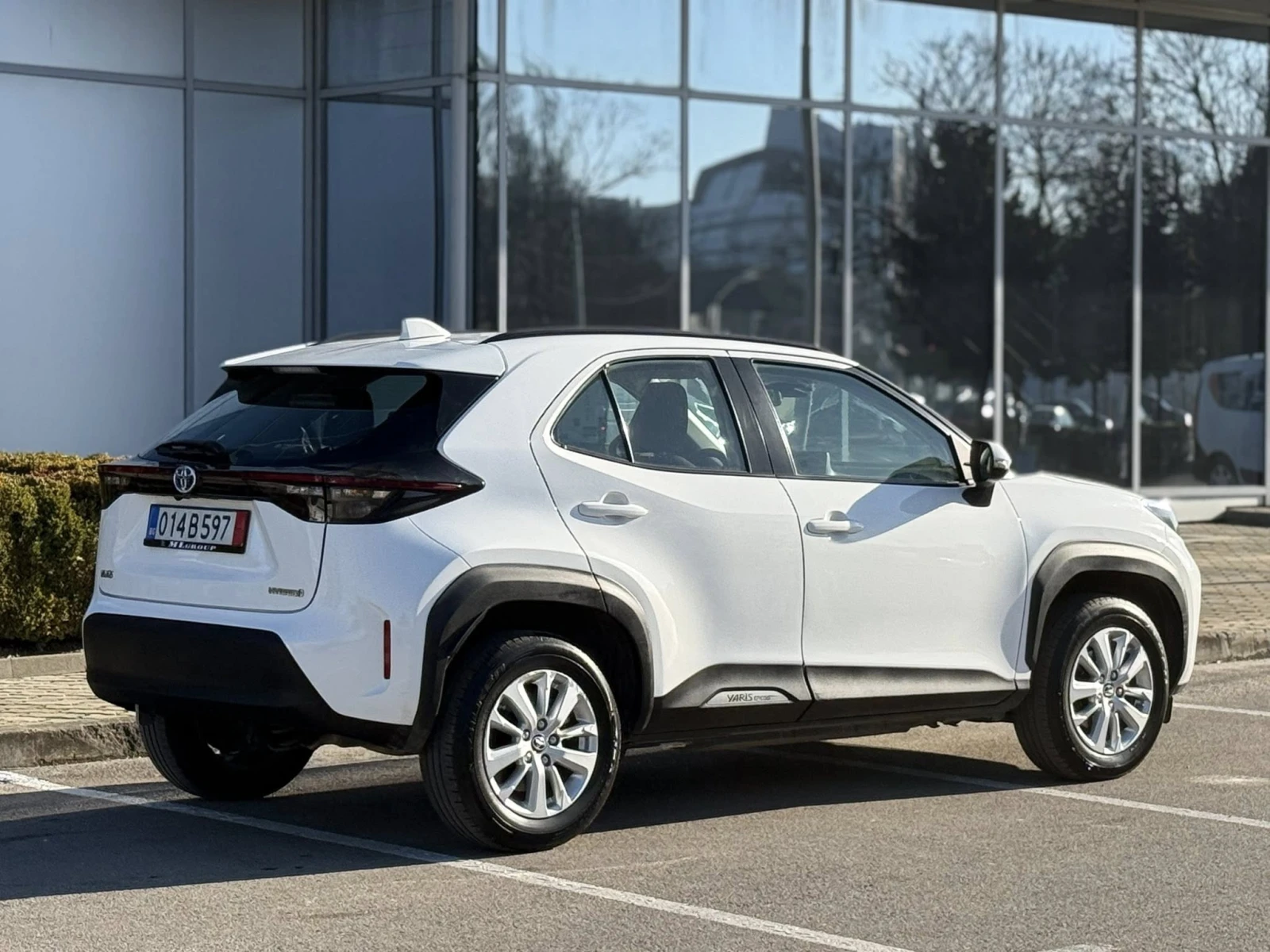 Toyota Yaris Cross Hybrid / 2022 / Камера / Дистроник, снимка 4