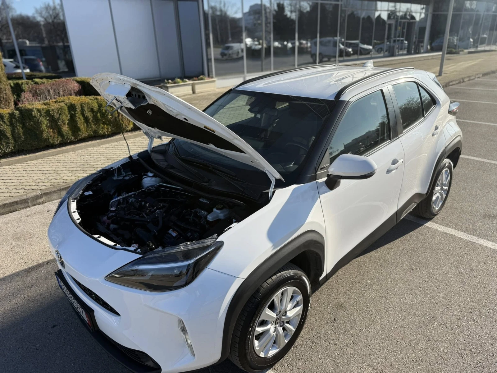 Toyota Yaris Cross Hybrid / 2022 / Камера / Дистроник, снимка 6