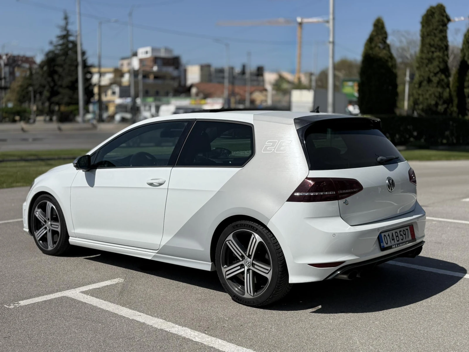 VW Golf 7 R / 300 hp / Manual / SWISS / Full History / Гар 2015, снимка 3