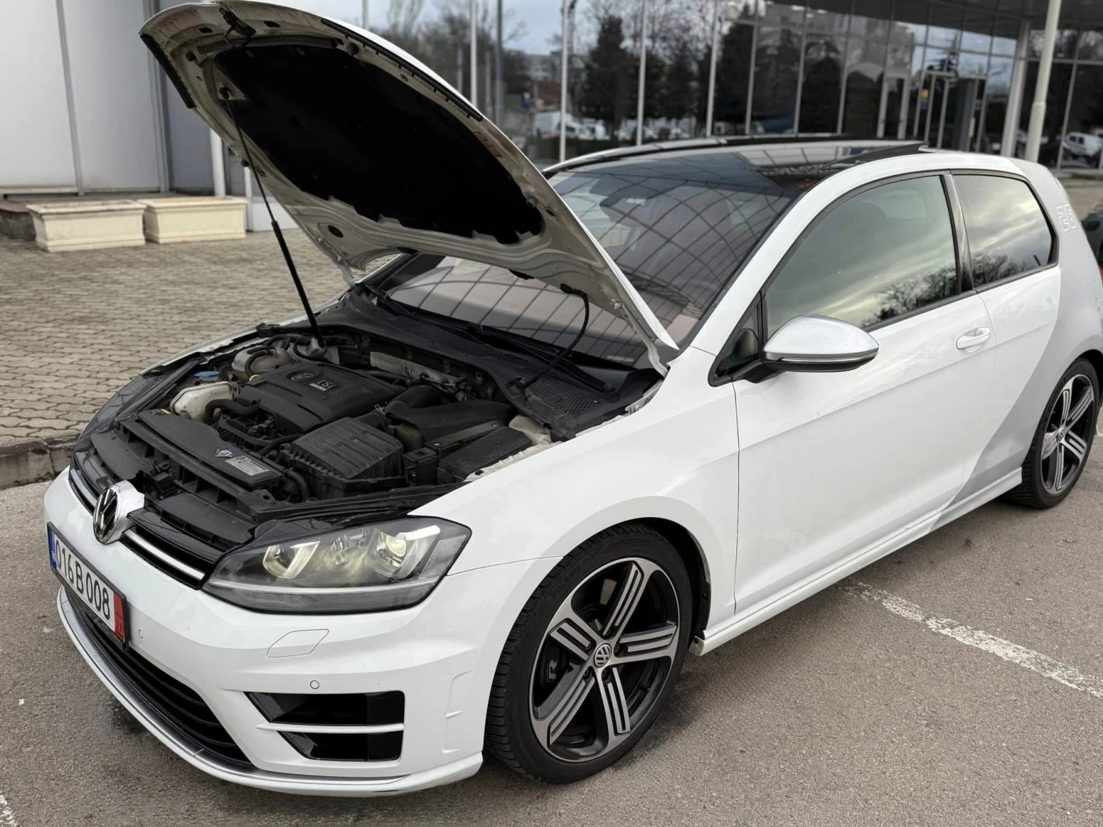 VW Golf 7 R / 300 hp / Manual / SWISS / Full History / Гар 2015, снимка 8