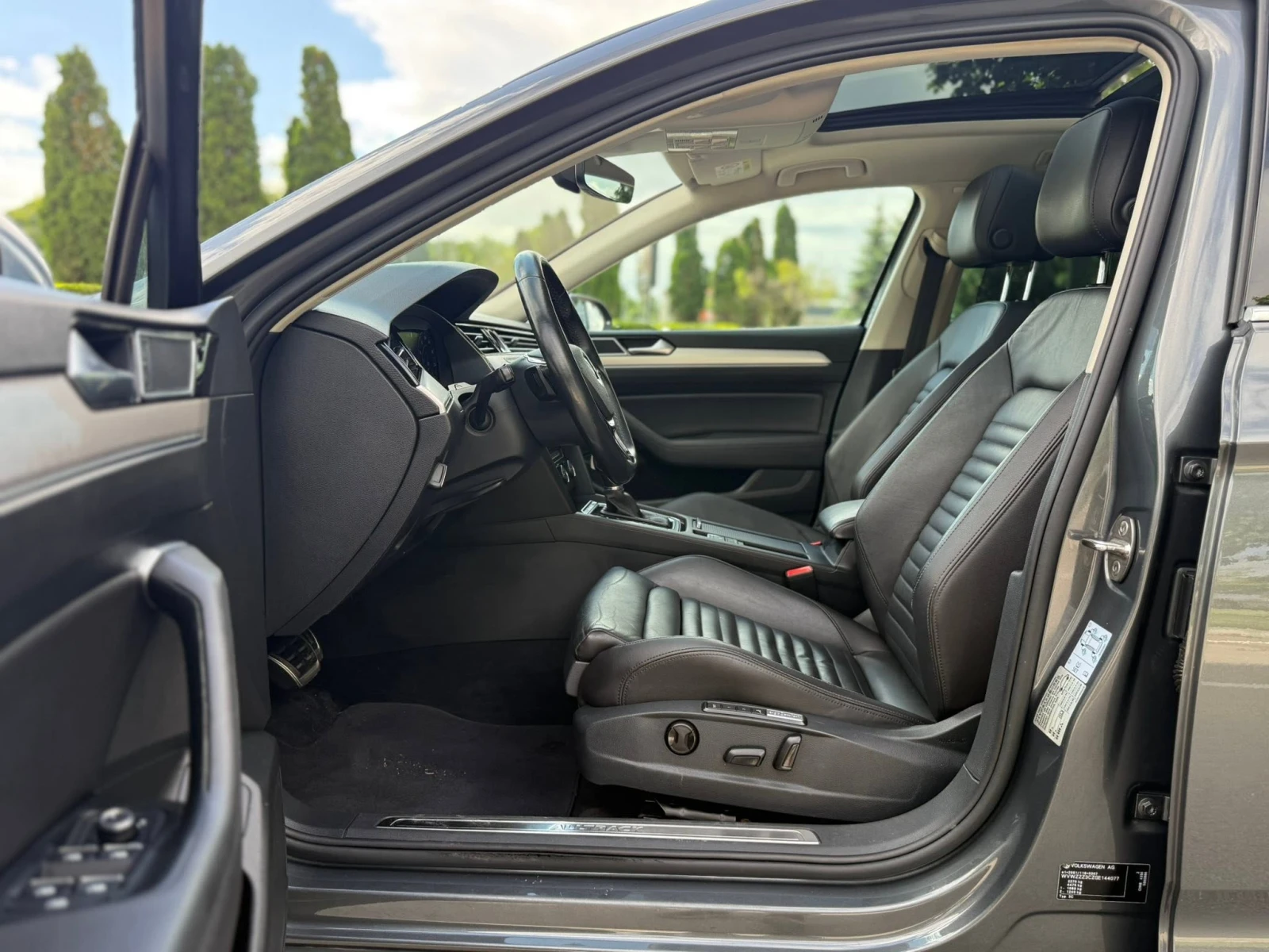 VW Passat 2.0 TSI CH 4x4 2016, снимка 9