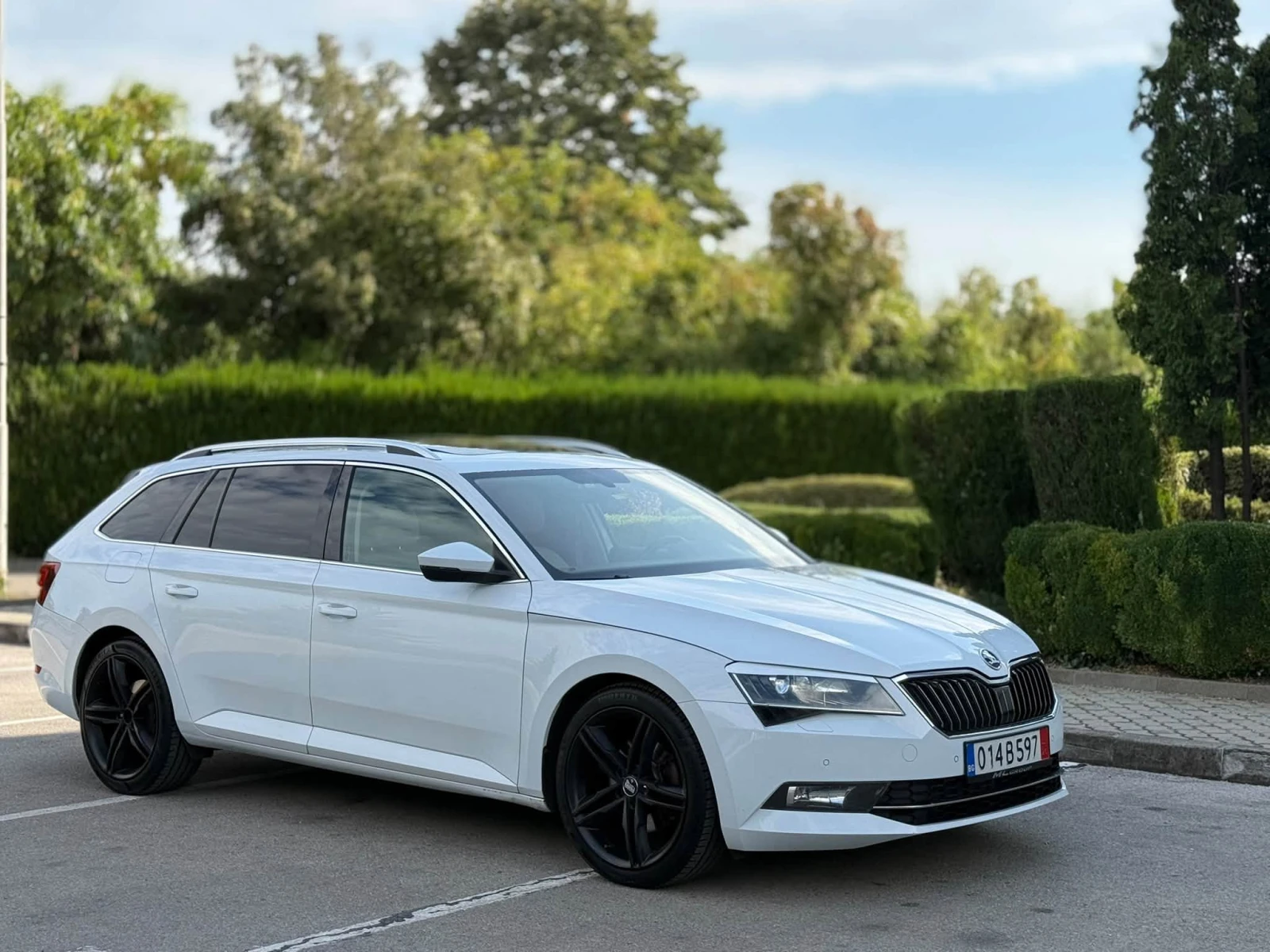 Skoda Superb 4x4 L&K 190kc 2016, снимка 5