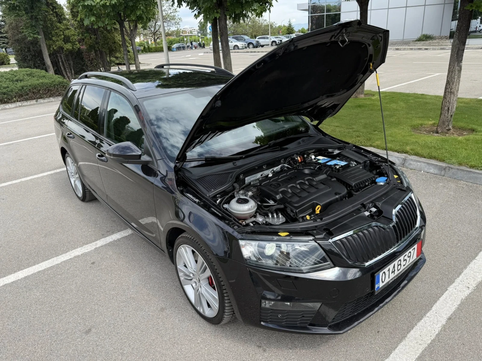 Skoda Octavia 2.0 TDI VRS 2015, снимка 11