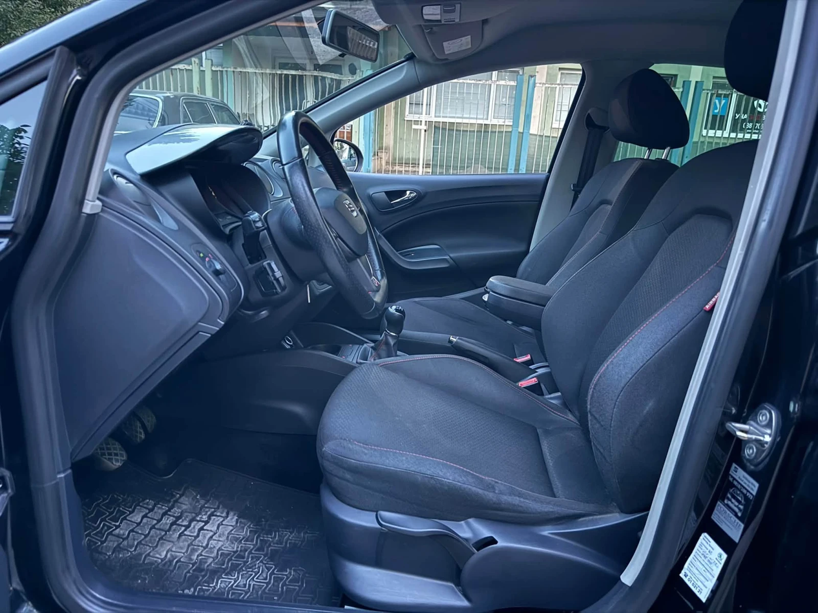 Seat Ibiza FR 2015, снимка 11