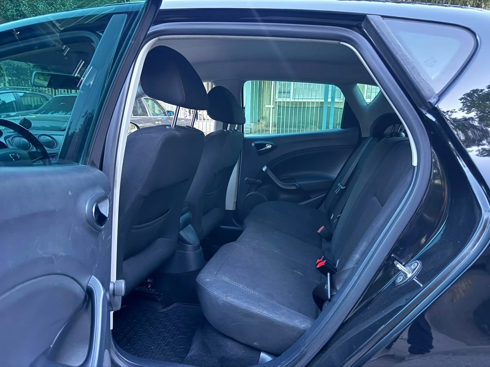 Seat Ibiza FR 2015, снимка 12