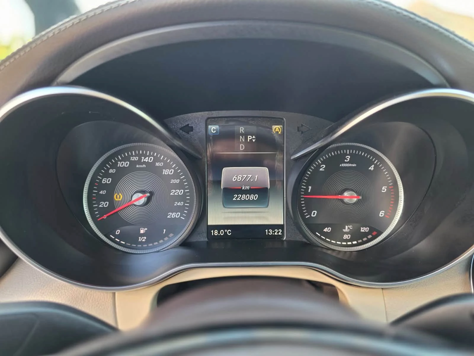 Mercedes-Benz C 220 2014, снимка 10