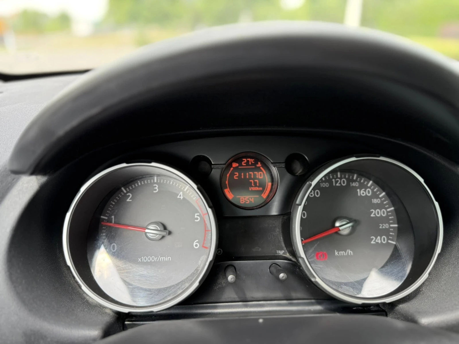 Nissan Qashqai 1.5 DCI 7 Места DX532YT 2009, снимка 10