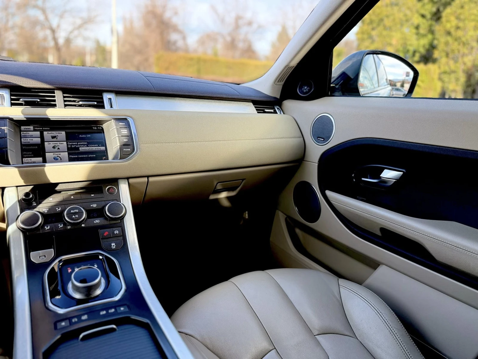 Land Rover Range Rover Evoque 4х4 Реален пробег 2015, снимка 8