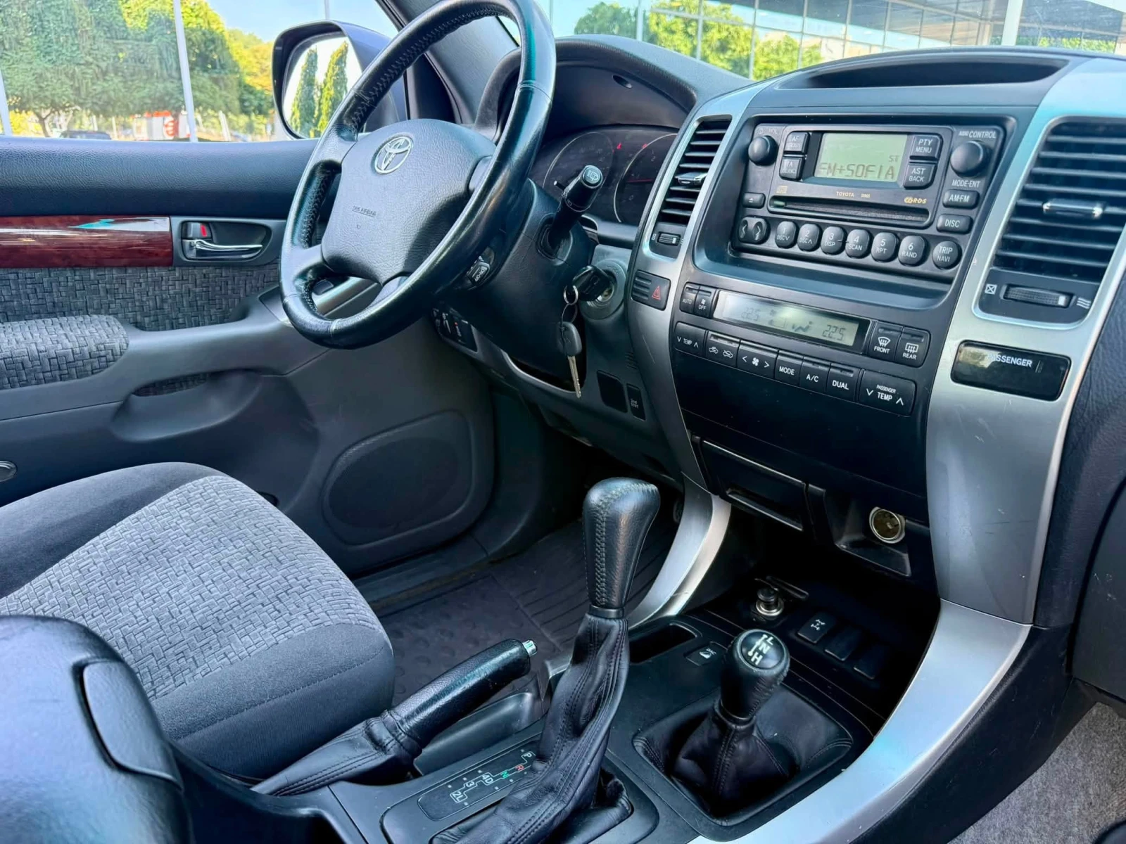 Toyota Land cruiser 220000 km АВТОМАТ 2005, снимка 12