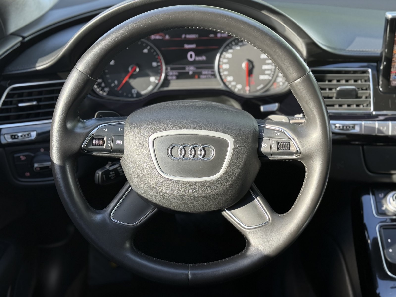 Audi A8 4.2 TDI, снимка 9
