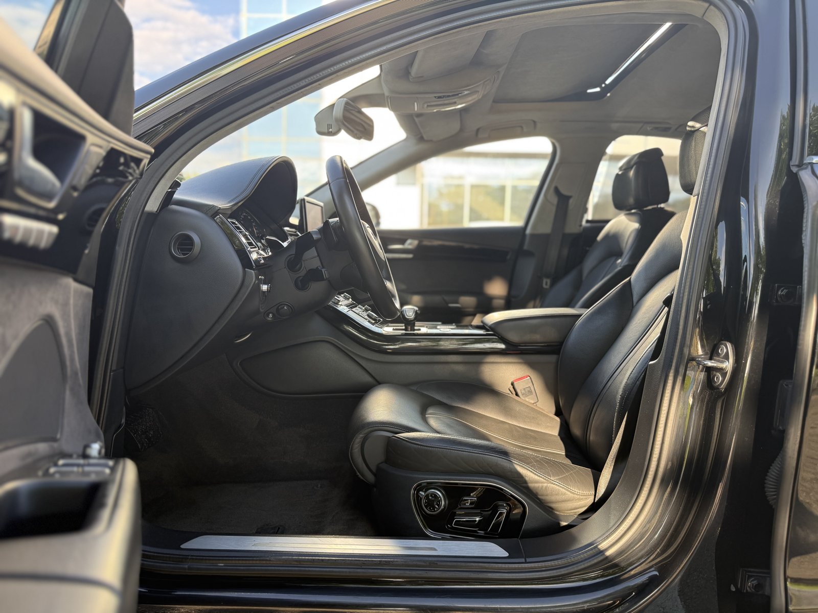 Audi A8 4.2 TDI, снимка 11